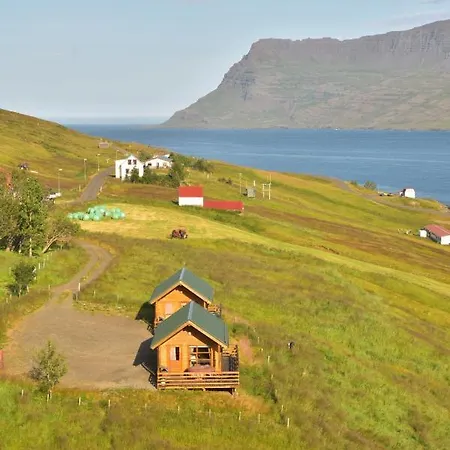 Solbrekka Holiday Homes Mjoifjorthur Exterior photo